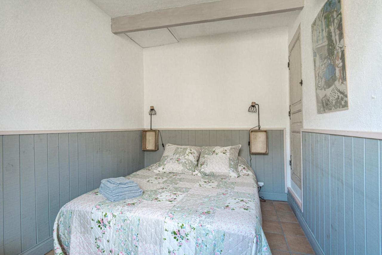 Maison De Village Au Coeur De L'Isle-Sur-La-Sorgue Bagian luar foto